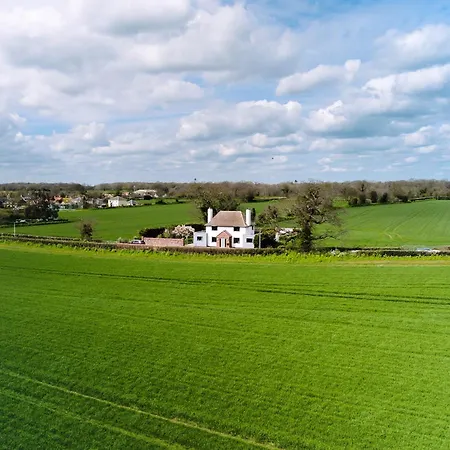 Covehithe House-Coastal Luxury- Sleeps 12-With Huge Swimspa! Wrentham Exterior photo